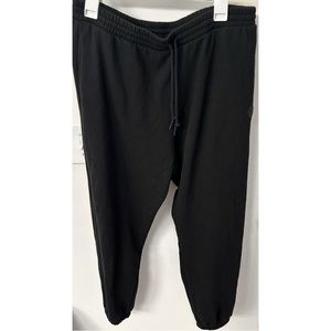 NWOT PINK Victoria’s Secret premium fleece slim joggers